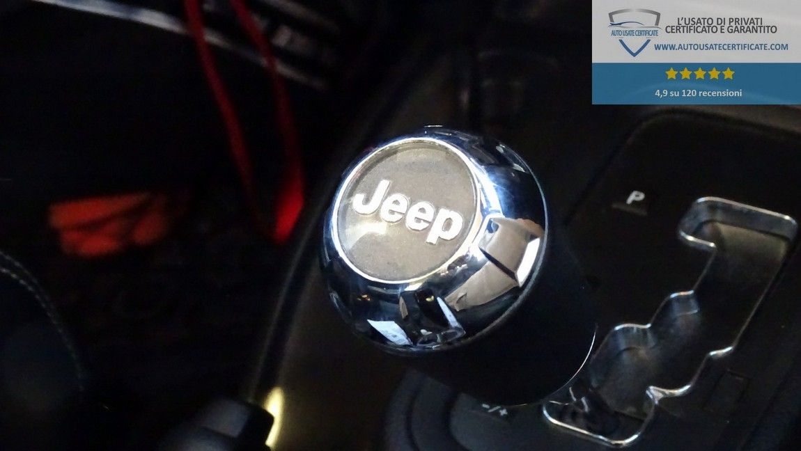 Jeep Wrangler 2.8 CRD DPF Sahara Auto