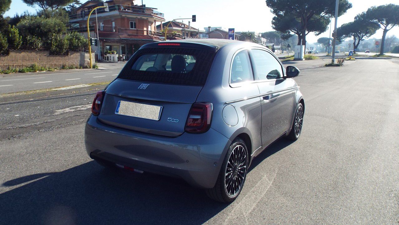 Fiat 500e  Cabrio La Prima 42Kw