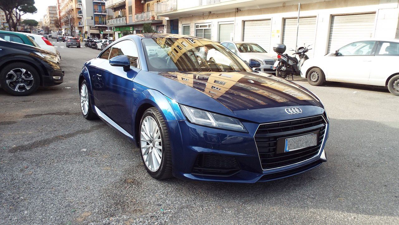 Audi TT 2.0 TFSI S Line