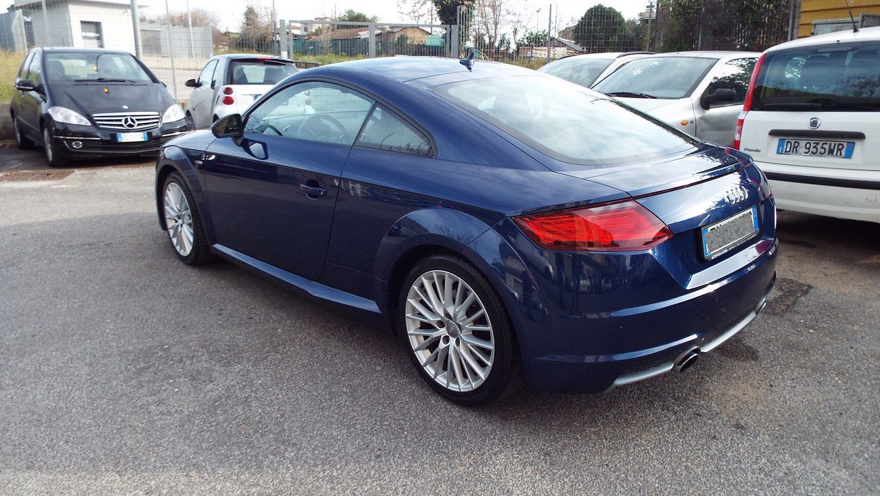 Audi TT 2.0 TFSI S Line