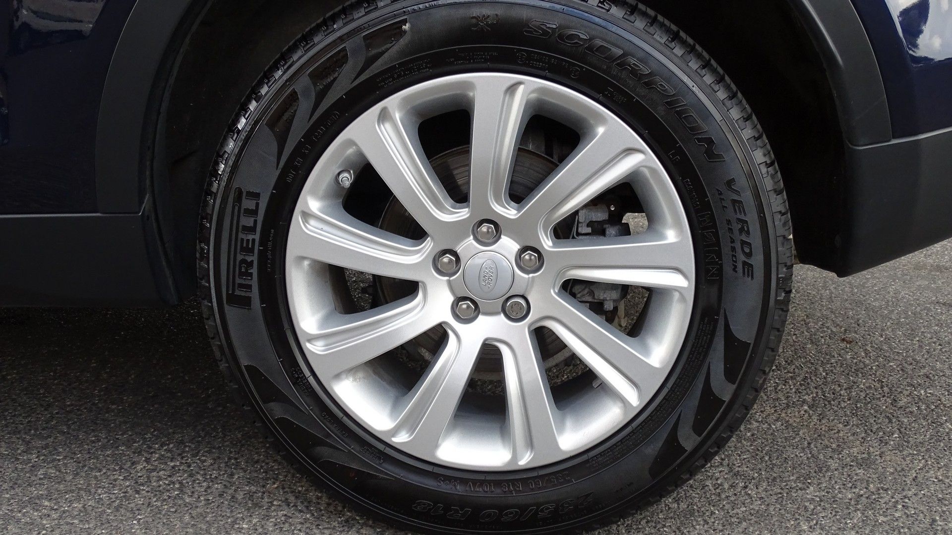 Land Rover Discovery  2.2 td4