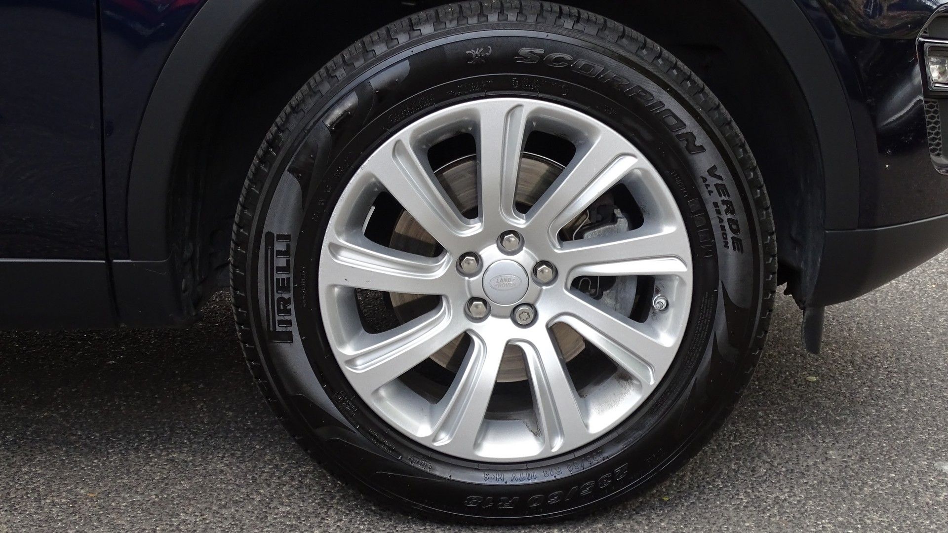 Land Rover Discovery  2.2 td4