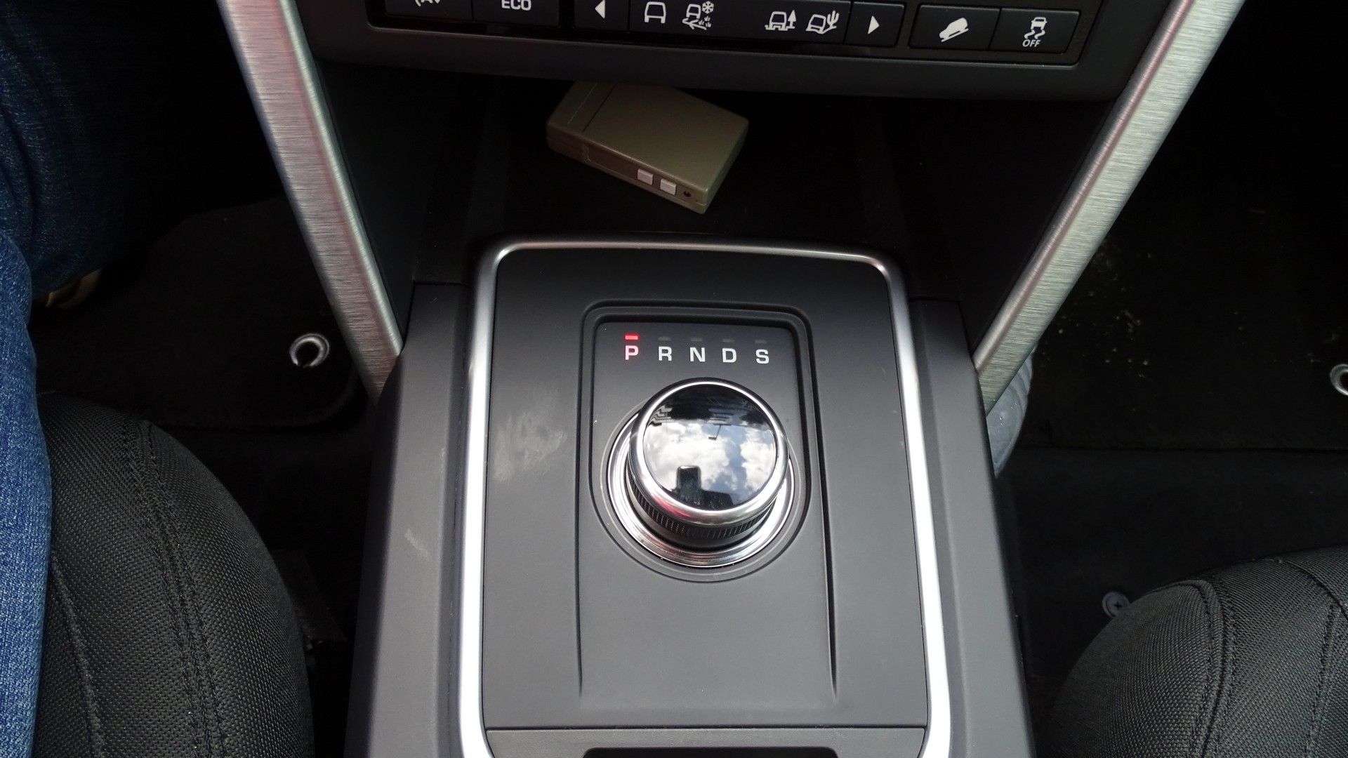 Land Rover Discovery  2.2 td4