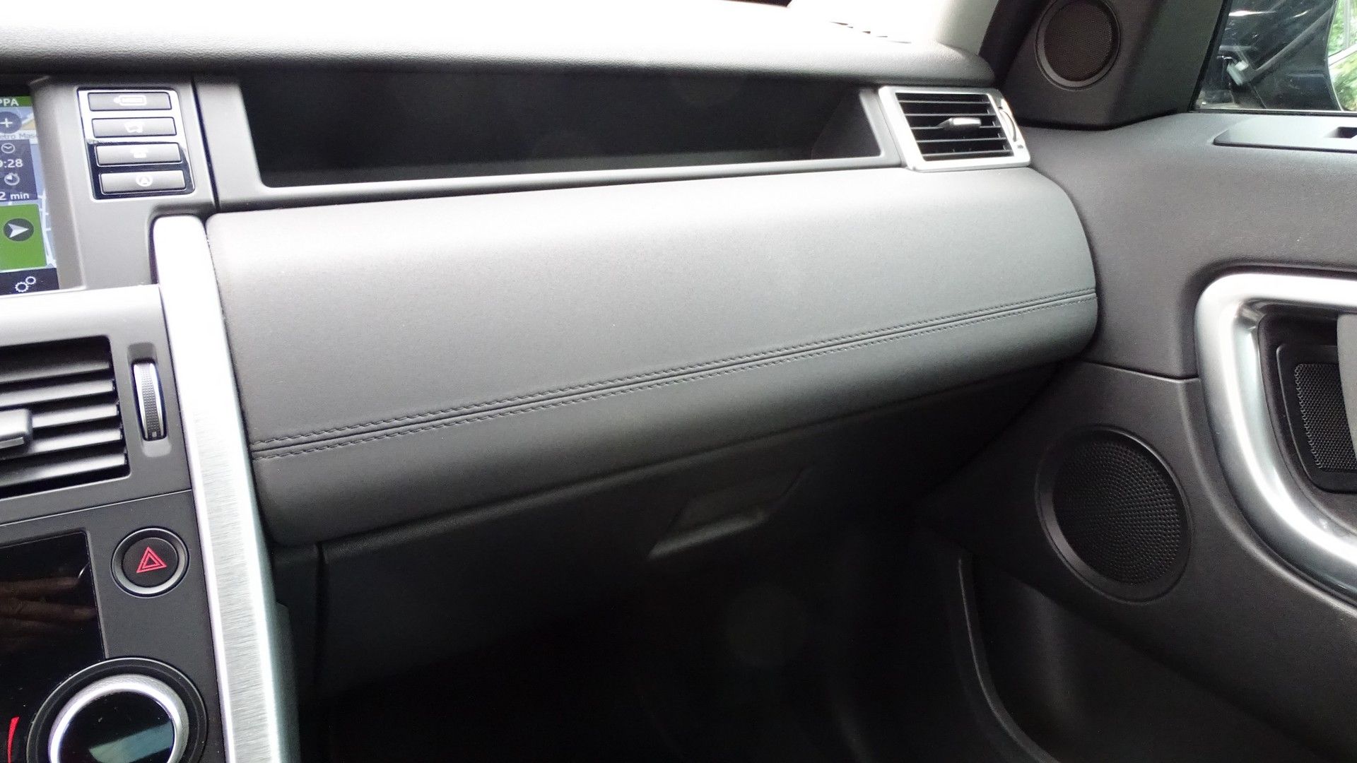 Land Rover Discovery  2.2 td4