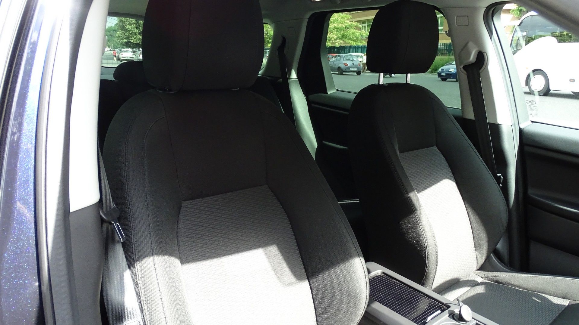 Land Rover Discovery  2.2 td4