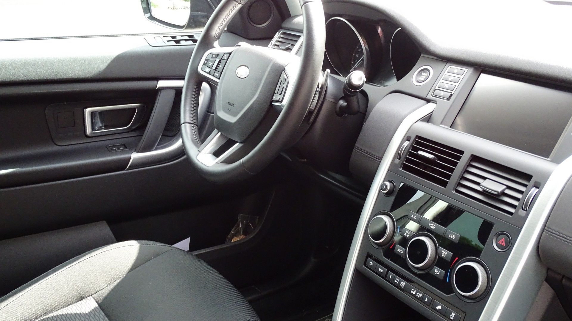 Land Rover Discovery  2.2 td4