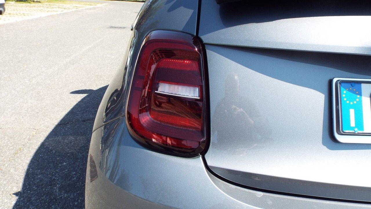 Fiat 500e  Cabrio La Prima 42Kw