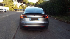 Tesla Model Y  Performance dual motor Awd