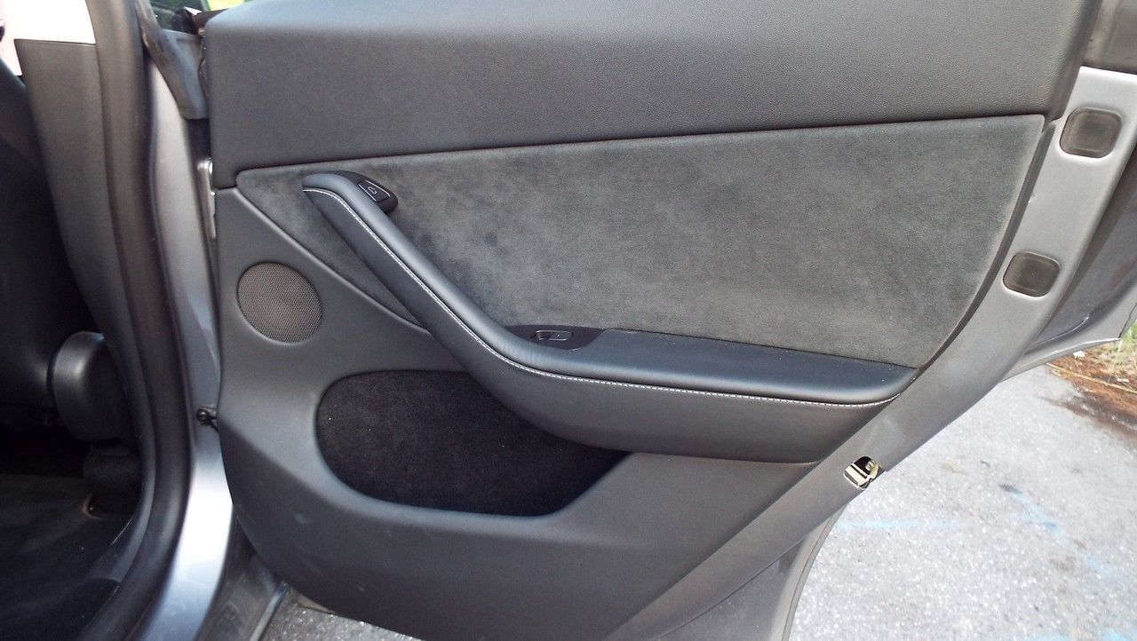 Tesla Model Y  Performance dual motor Awd