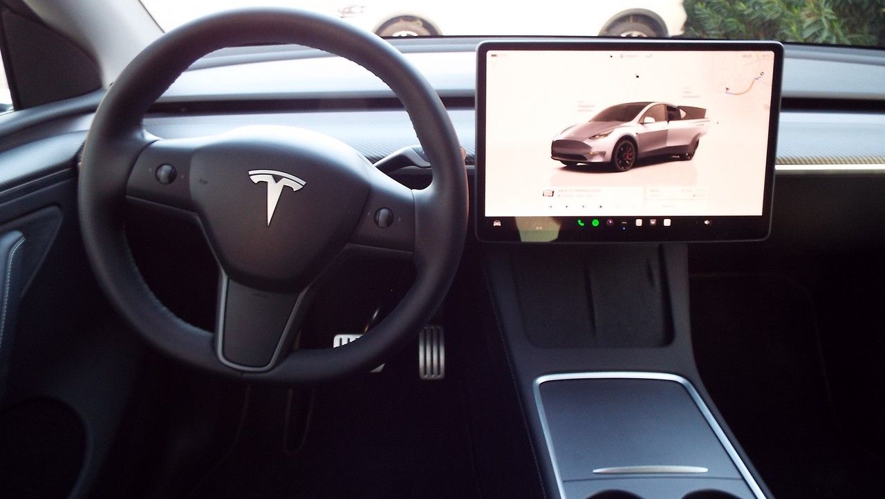 Tesla Model Y  Performance dual motor Awd