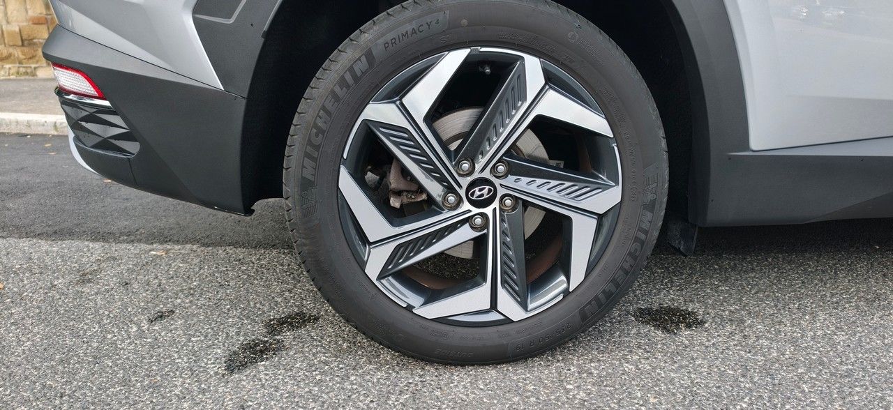 Hyundai  1.6 CRDI 48V DCT Exellence Tucson