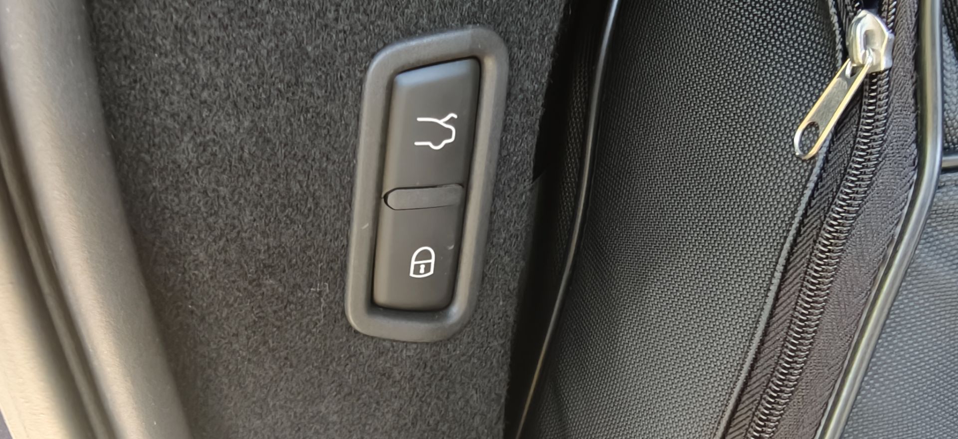 Maserati Levante V6 350 CV AWD Granlusso