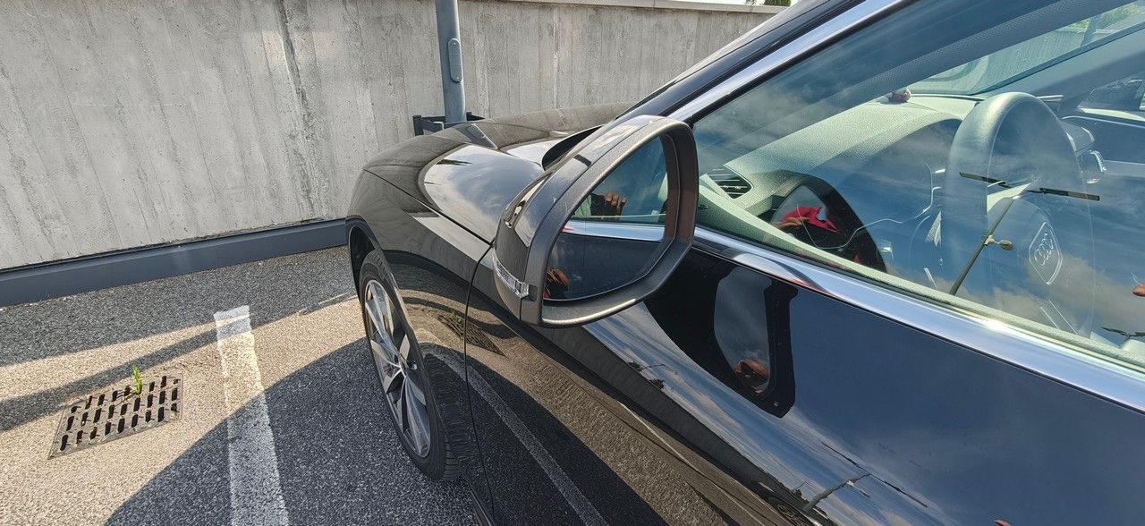 Audi A4 40 TDI Quattro S Tronic Bus.