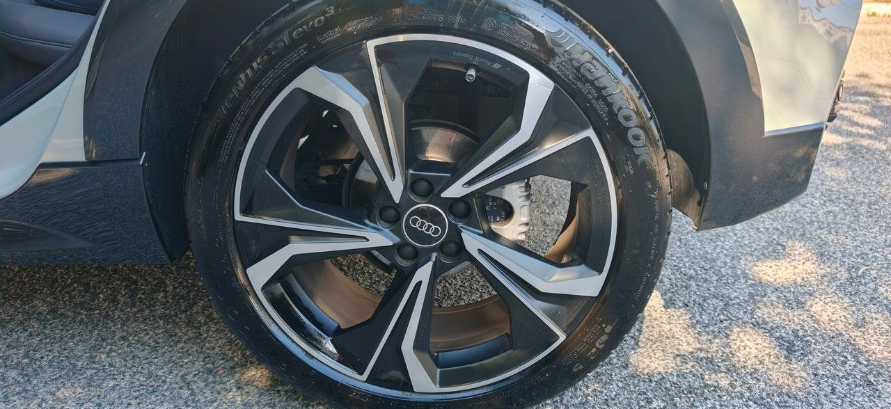 Audi A1  allstreet 30 1.0 tfsi Identity Contrast 116cv s tronic