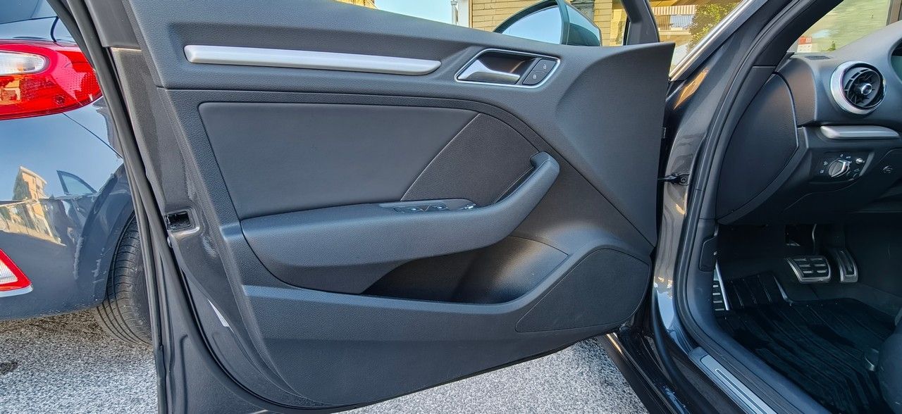 Audi A3 SPB 30 TFSI