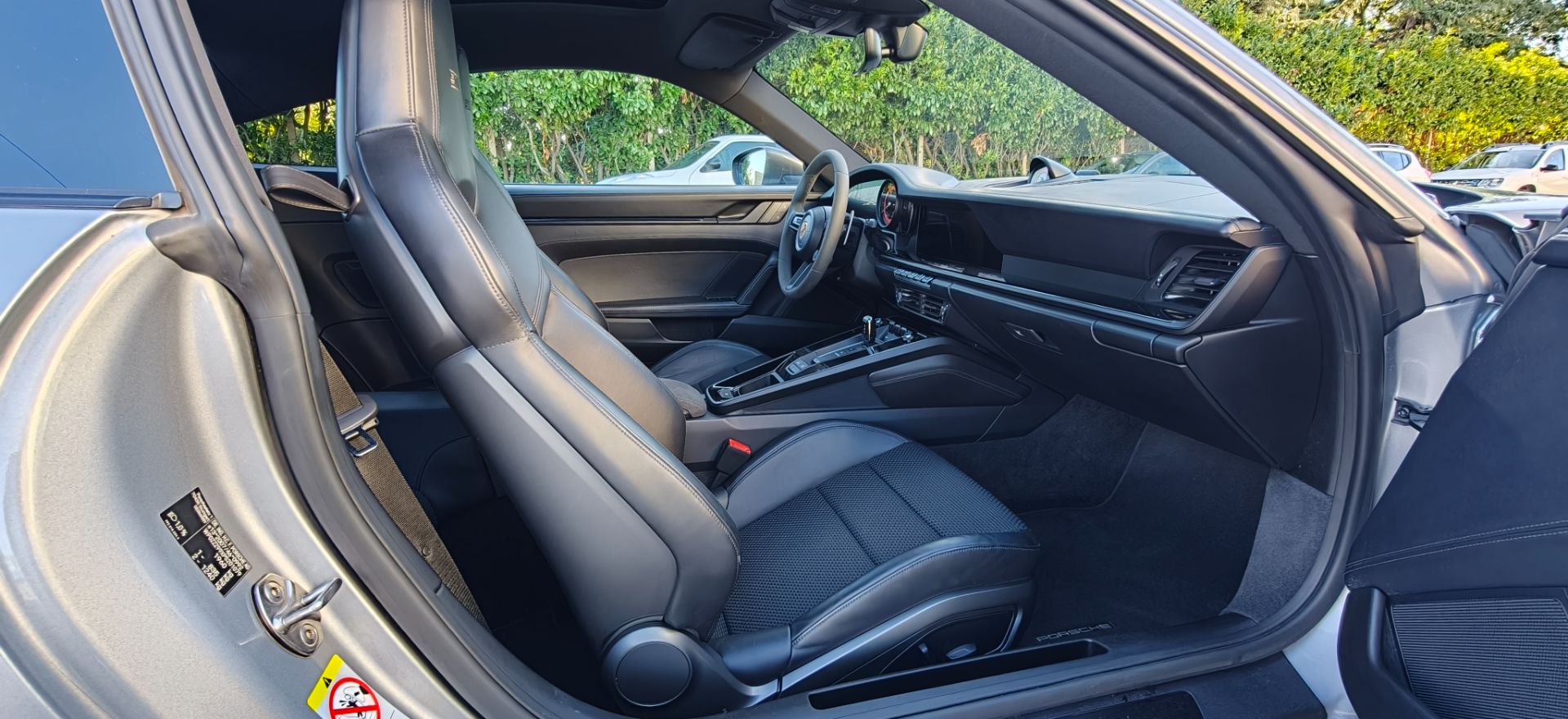 Porsche 911  992 Carrera T
