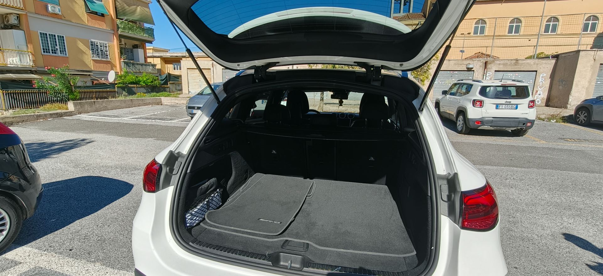 Mercedes-Benz AMG 220 D 4Matic Line Advanced Plus